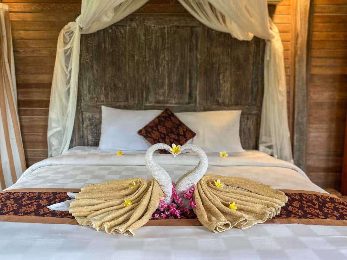Teba Junjungan * Ubud